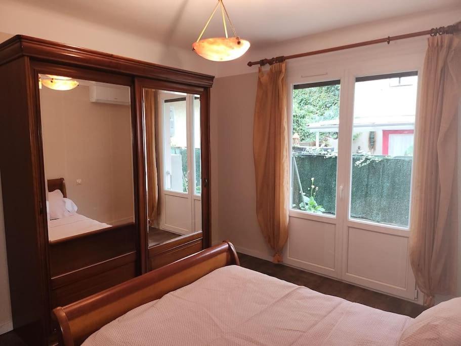 Residence Centrale Appartement 3 Pieces Garage Et Jardin 艾美丽·莱斯·班恩斯·帕尔 外观 照片